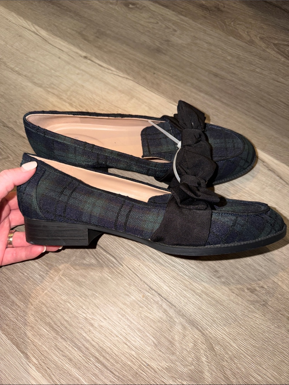 Bandolino Black and Green Plaid Bow Loafers